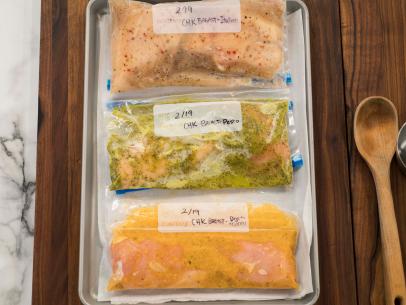 Use this hack to 'vacuum seal' any freezer bag 