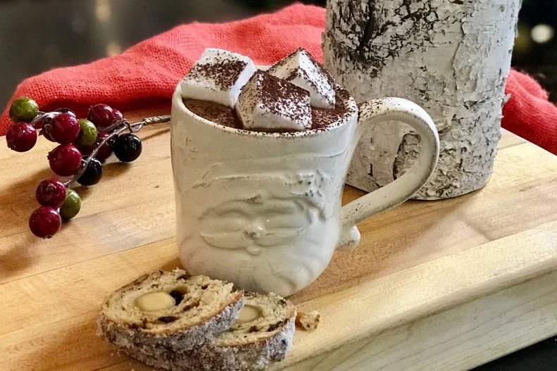 It's usually chocolate that's the flavor focus in hot cocoa, but in this creation it's both chocolate and vanilla. The pastry chef takes dark chocolate and mixes it with bourbon vanilla bean, whole milk, heavy cream and an orange blossom honey. The steamy drink is topped with giant homemade marshmallow squares.