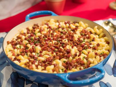 Jeff Mauro makes Gourmet Mac and Cheese, as seen on Food Network's The Kitchen