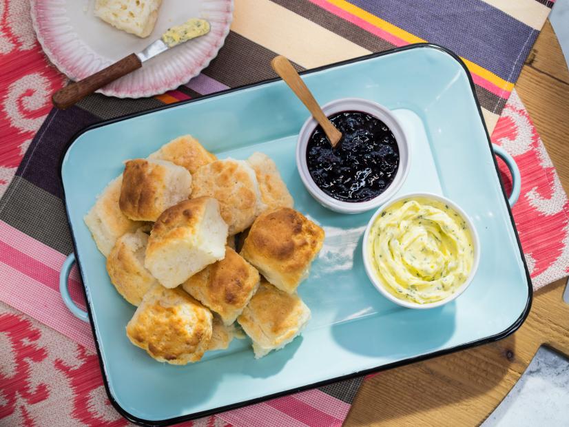 Carrie Morey makes Callie's Charleston Biscuits, as seen on Food Network's The Kitchen, Season 20.