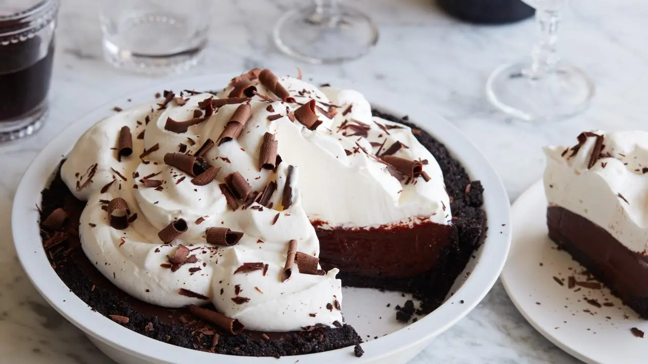 Bottle of Wine Chocolate Pie