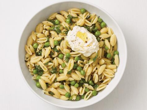 Cavatelli with Peas and Ricotta