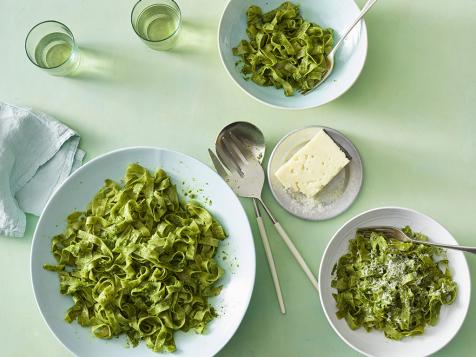 Fettuccine with Mint-Spinach Pesto