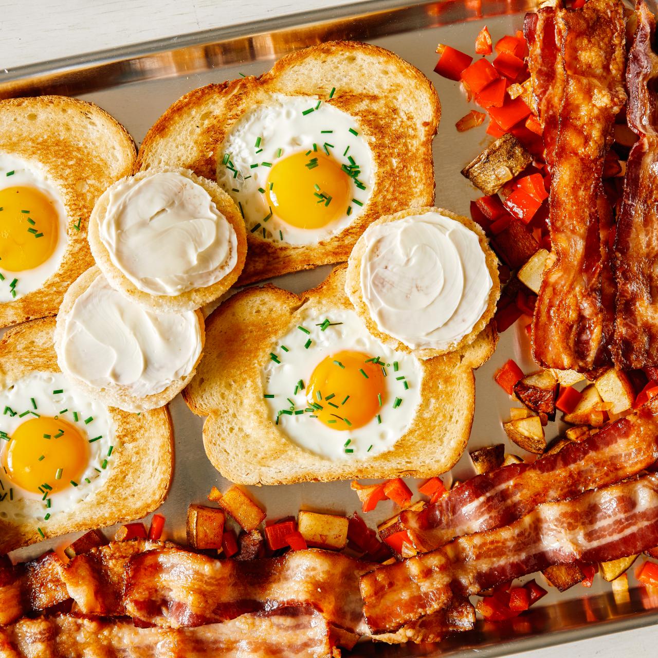 Sheet Pan Breakfast Bake (Eggs, Bacon, Potatoes) - Lexi's Clean