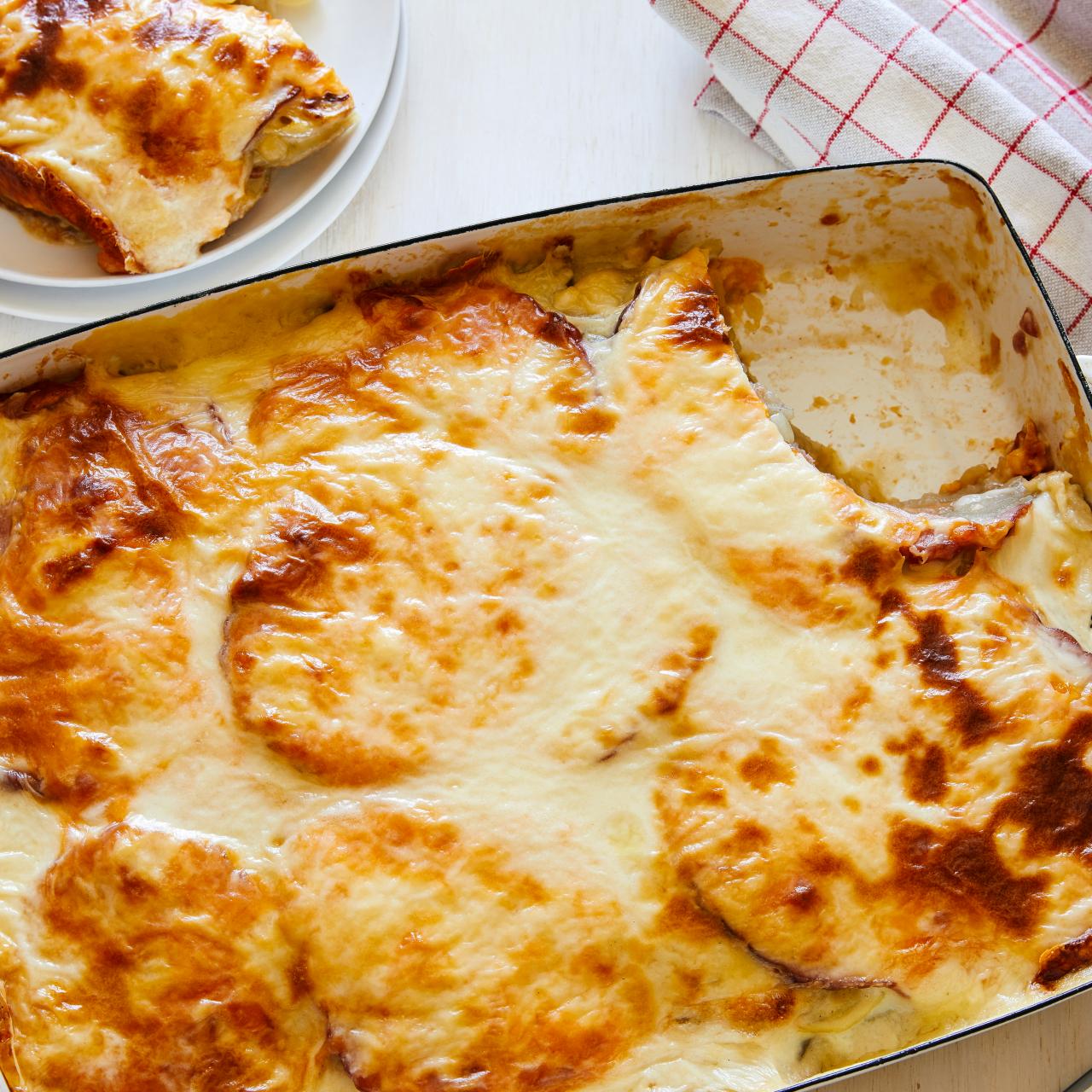 Skillet Scalloped Potato Gratin - Dutch Oven Daddy - Cast Iron Living