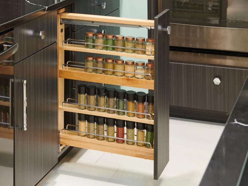 Cabinet To Go spice rack, as seen on Food Network’s Fantasy Kitchen Sweepstakes 2019.