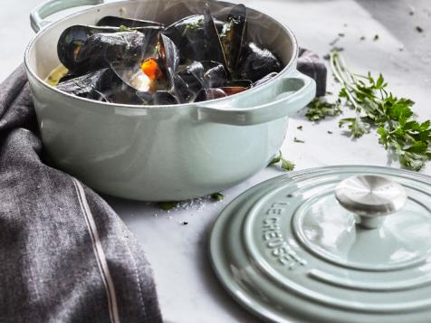 Le Creuset's Popular Dutch Oven Is 48% Off at Sur La Table