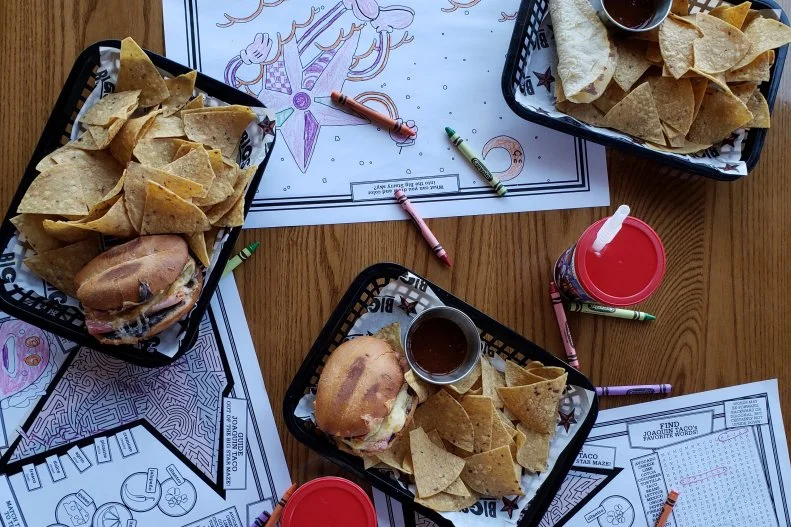 Dining out with kids shouldn’t mean giving up margarita-spiked taco nights — it just means limiting the pitchers. The Wrigleyville location of Big Star caters to the kiddos with coloring sheets and taco trivia with their very own menu. While parents chow down on al pastor tacos and queso fundido, the smaller set can indulge in ham-and-cheese Cubanos, quesadillas and pint-size horchatas.