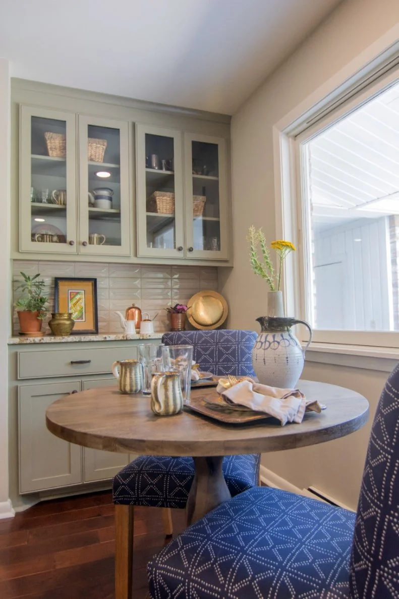 Tiny details make the breakfast nook at the Barnes house a warm place to have your morning coffee, as seen on HGTV's Home Town.