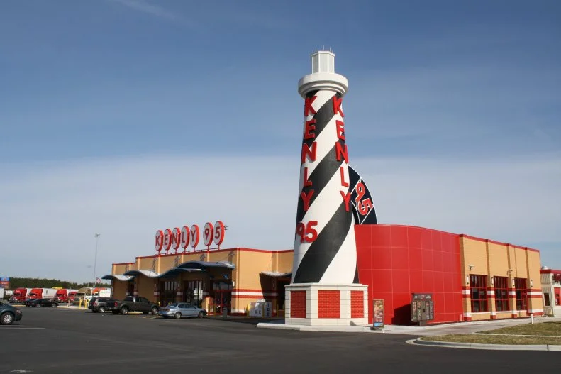 Traveling along the 95 through the middle of North Carolina, Kenly 95 makes quite a statement, thanks to a 65-foot Cape Hatteras lighthouse replica jutting out of its exterior. But a quick photo isn't the only reason to stop – the main draw is the Iron Skillet, a full-service restaurant that tastes as close to home cooking as you'll ever find in a truck stop, with. The all-you-can-eat buffet is a power move, but for something you won't find anywhere else, try their bacon mac melt, a frankenfood take on a grilled cheese sandwich.