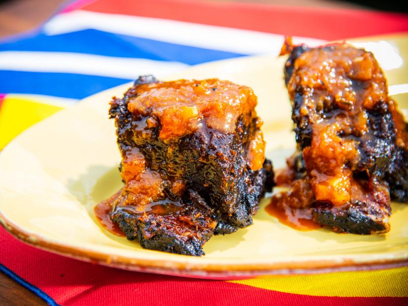 Sunny Anderson makes her Cola-Glazed Short Ribs, as seen on the Food Network's The Kitchen
