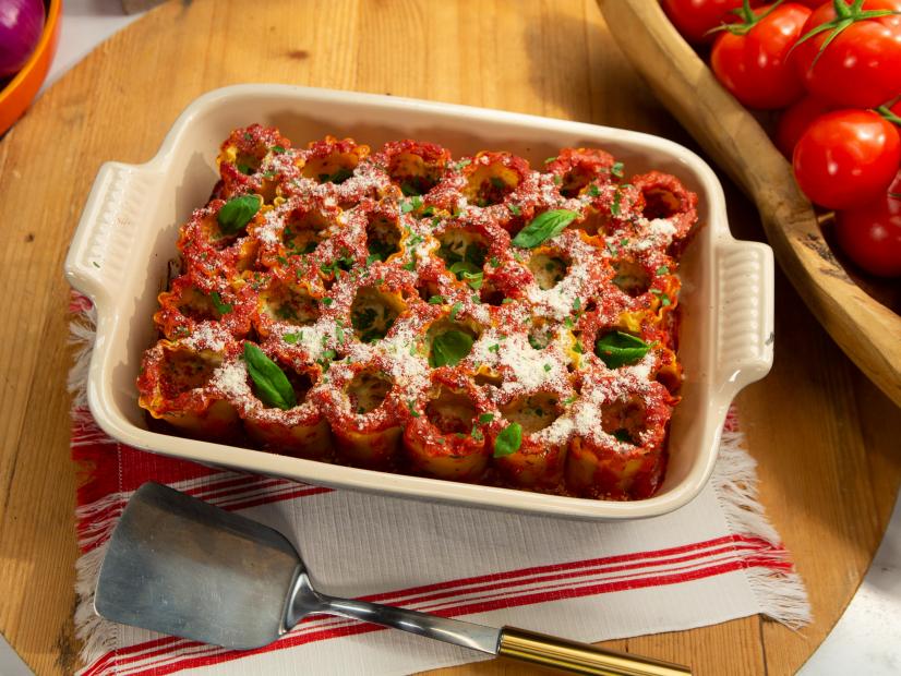 Sunny S Easy Tomato And Basil Lasagna Roll Ups Recipe Sunny