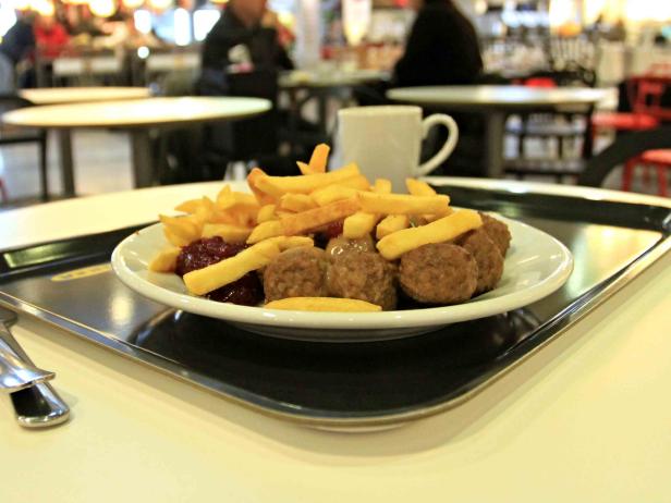This picture taken on February 25, 2013 shows meatballs at IKEA department store in Brno. Ikea pulls meatballs from 14 European countries after horsemeat was found in the product by Czech authorities.AFP PHOTO/ RADEK MICA        (Photo credit should read RADEK MICA/AFP/Getty Images)