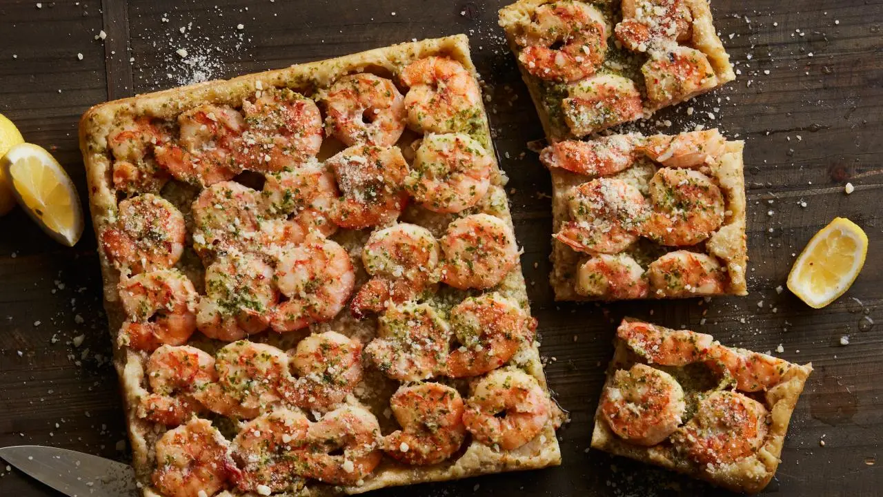 Shrimp Scampi Upside-Down Garlic Bread