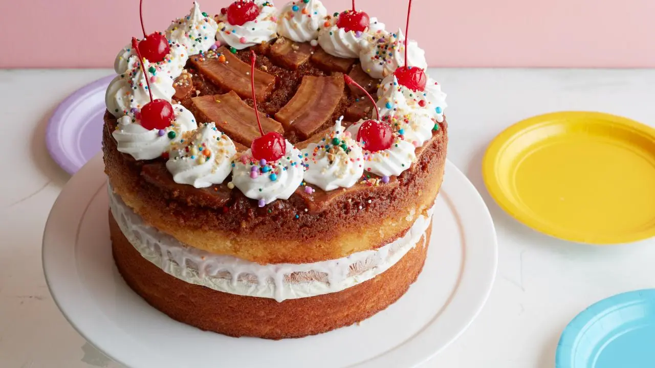Upside-Down Banana Split Cake
