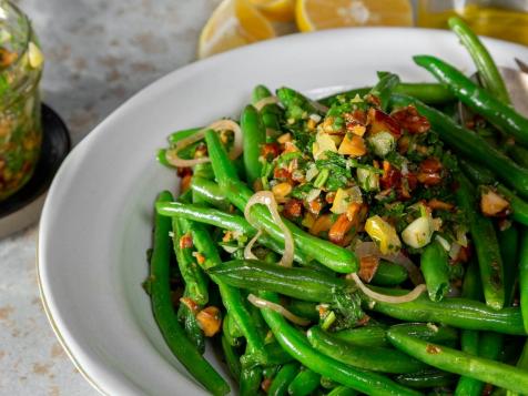 Green Beans with Almond Gremolata