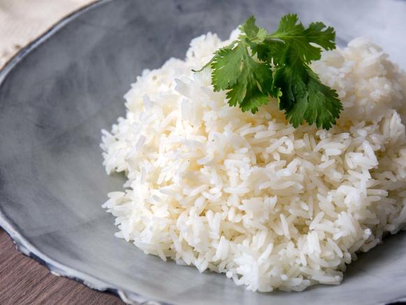 Mexican White Rice Recipe Rick Bayless Food Network   1563299559895 