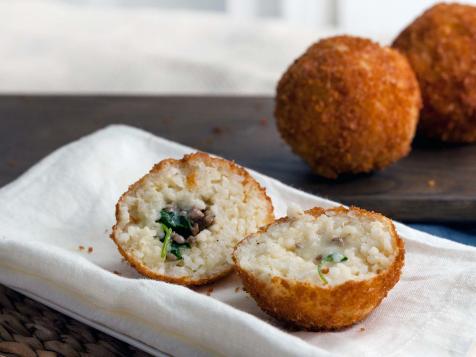 Arancini (Sicilian Rice Balls)
