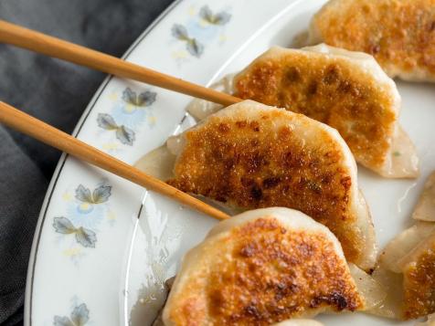 Pork Dumplings with Soy Dipping Sauce
