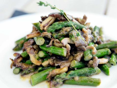 Asparagus-Mushroom Sauté with Cream