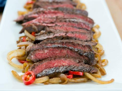 Seared Hanger Steak with Salsa Picante