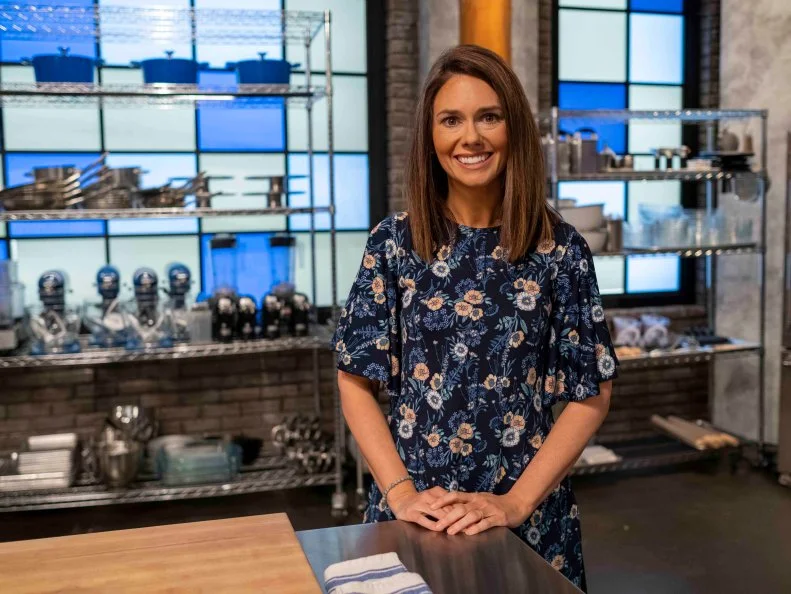 Contestant Mary Katherine Carlisle, as seen on Worst Bakers In America, Season 2.