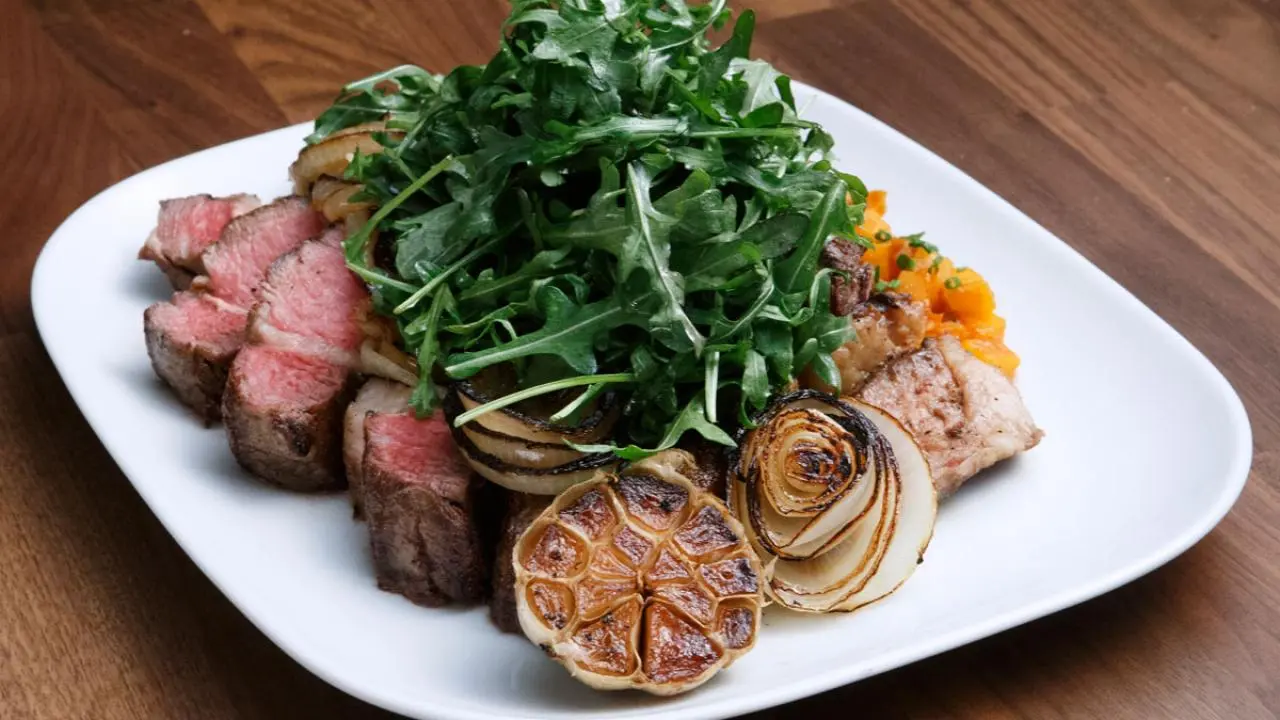 Anne Burrell's Pan-Seared Rib Eye
