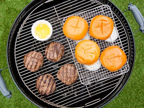 Upgrade Your Grill with a D.I.Y. Toasting and Warming Rack