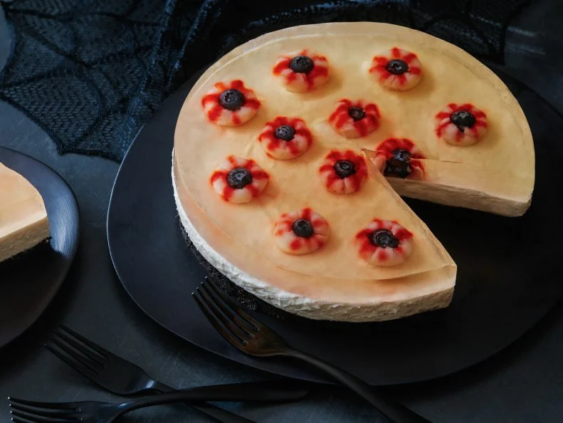 Eyeball Cheesecake