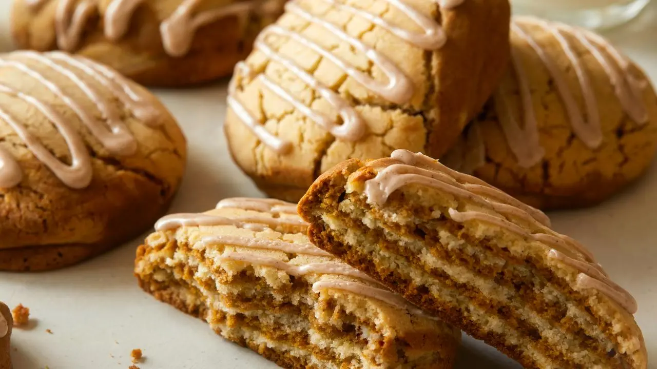 Pumpkin Swirl Cookies