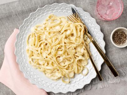 Food Network Kitchen’s No-Cream Alfredo Sauce, as seen on Food Network.
