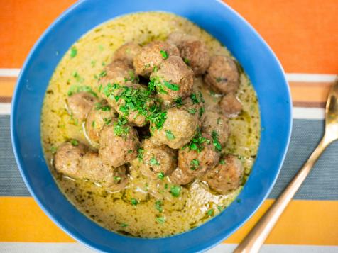 Sunny’s Easy Coconut Green Curry Meatballs