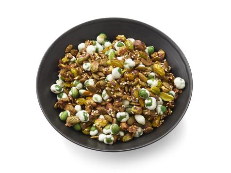 Sesame-Pistachio Snack Mix