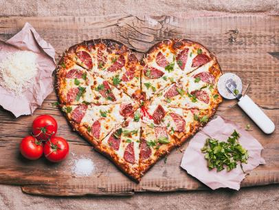 16 Valentine's Day Food Gifts to Ship, FN Dish - Behind-the-Scenes, Food  Trends, and Best Recipes : Food Network