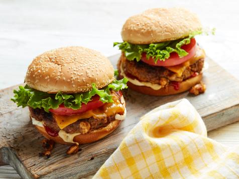 Blended Beef, White Bean and Squash Burgers