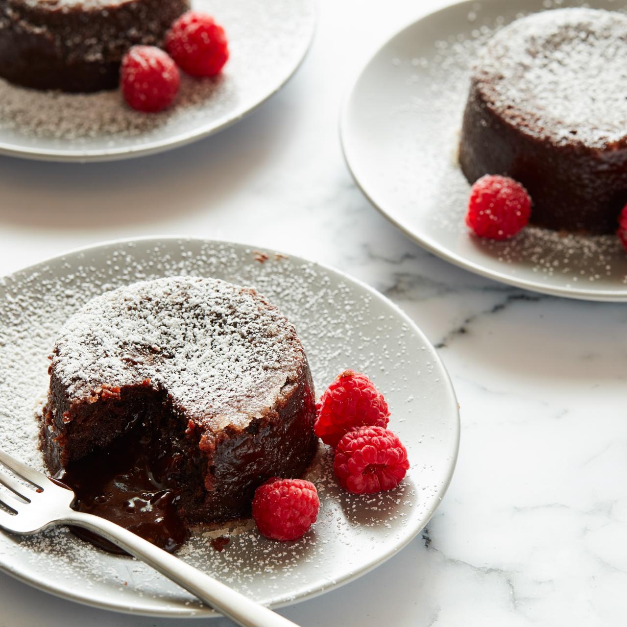 Instant Pot Chocolate Lava Cakes