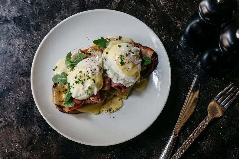 Located in the Back Bay, cozy <a target="_blank" href="https://post390restaurant.com/">Post 390</a> offers a Sunday brunch Benedict variations usingham and cheese, sausage and biscuit or Atlantic salmon, as well as a full slate of seafood, charcuterie and breakfast classics, like homemade sausage hash and eggs with cumin-roasted sweet potato, piquante crema and black bean pico de gallo. In a nod to the building’s former life as a post office, the Postmaster cocktail, made with vodka, Pimm's, blackberry, Thai basil, lime and cava, makes for a fine toast.