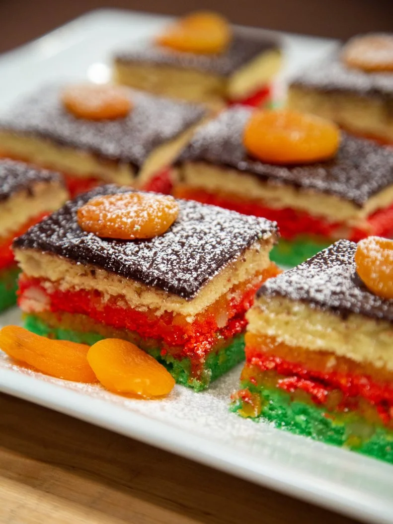 Morgan's final dish - INGREDIENT: APRICOT,ITALIAN RAINBOW COOKIE WITH APRICOT JAM, COVERED WITH CHOCOLATE GANACHE,WITH  HAM, SPINACH, MOZZARELLA & PARMESAN PIZZA BITE TWIST, as seen on Kids Baking Championship, Season 8.