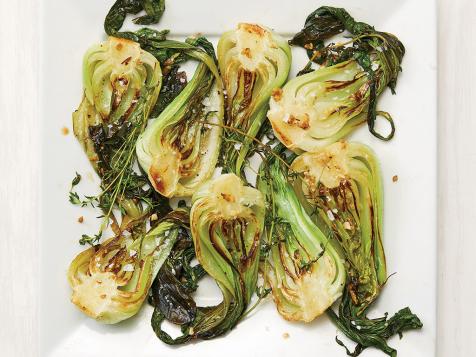 Baby Bok Choy with Garlic and Thyme