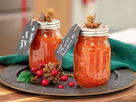 Easy Homemade Tomato Sauce  