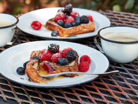 Pie Iron Peanut Butter and Jelly French Toast