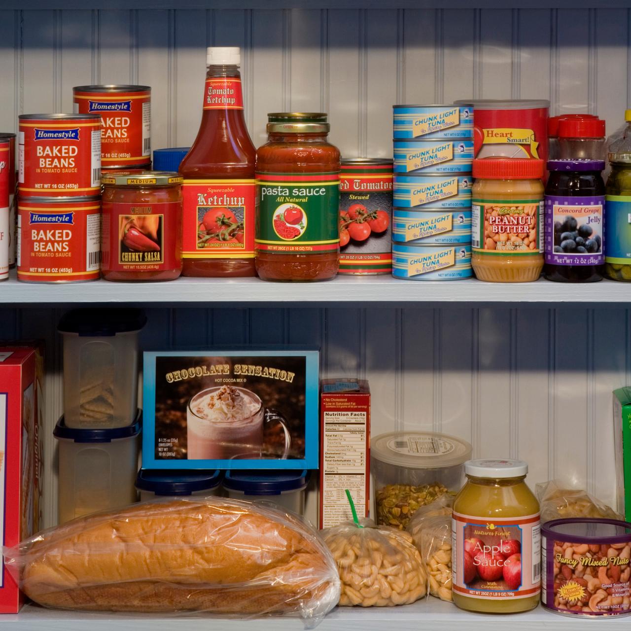 How to Make an Emergency Preparedness Kit - Food for Emergency Kit