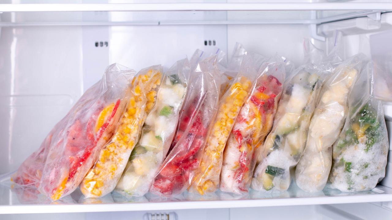 Your Complete Guide to Frozen Food Warehousing