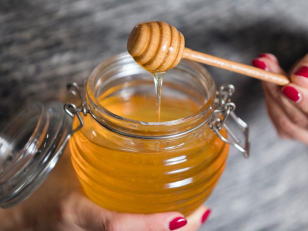 How to Soften Honey in a Bottle | Help Around the Kitchen : Food