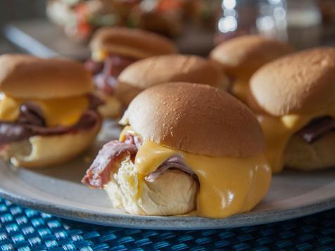 Mini Roast Beef and Cheese Sandwiches