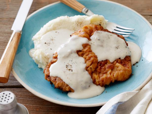 Country Fried Steak [Chicken Fried Steak] - The Cooking Bride