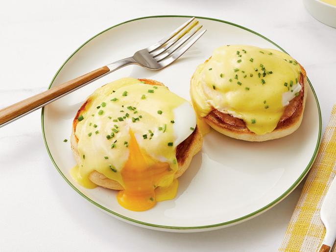 Classic Eggs Benedict Recipe Food Network Kitchen Food Network