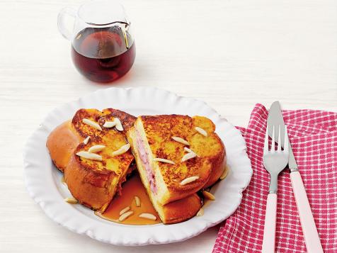 Cream Cheese–Stuffed French Toast