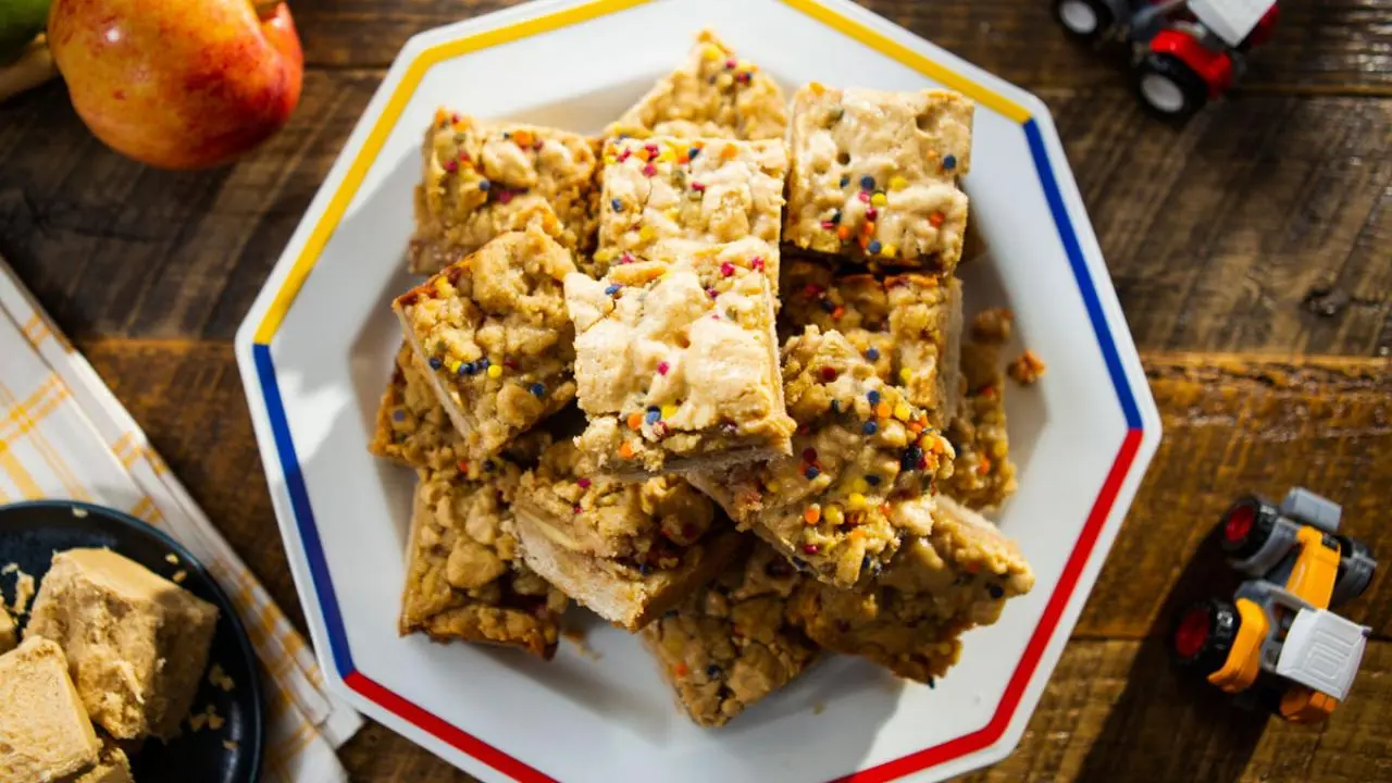 Halva Apple Pie Bars Recipe Molly Yeh Food Network