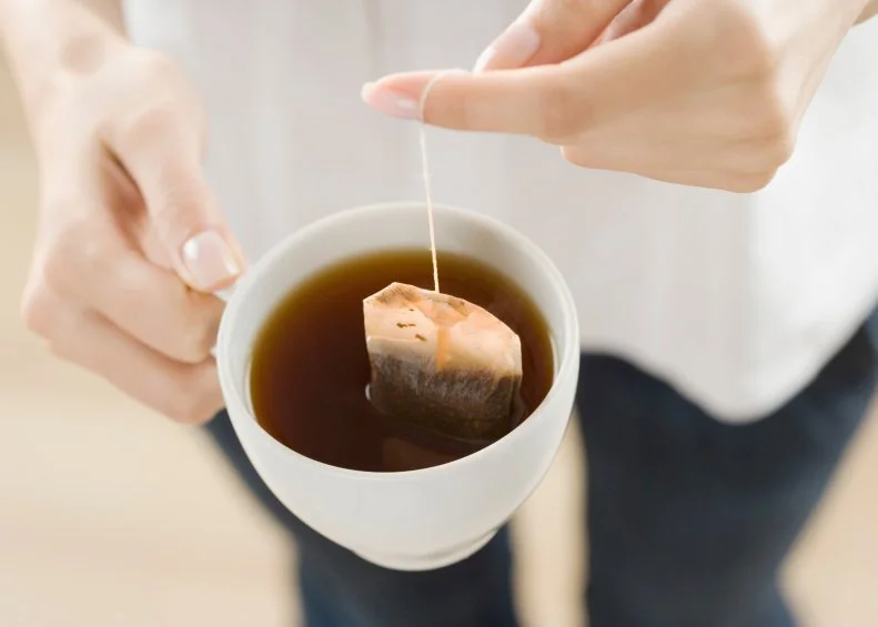 You will always find her checking the pantry to make sure she has enough tea on hand. Katherine Brooking MS, RD, co-founder, AppforHealth.com points out “I drink black tea every morning (unsweetened) and a recent study found that tea can help you live longer. People who drank tea more than three times a week cut their risk of heart disease and stroke by 20 percent compared with those who didn't regularly drink tea or never consumed it.”